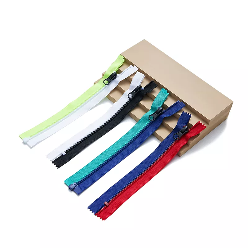 Hvilken værdi tilfører den nyligt lancerede officielle hjemmeside for Wenzhou Richu Zipper (TRC) globale kunder?