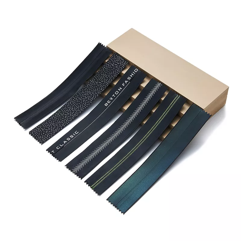 Vandafvisende plast lynlås